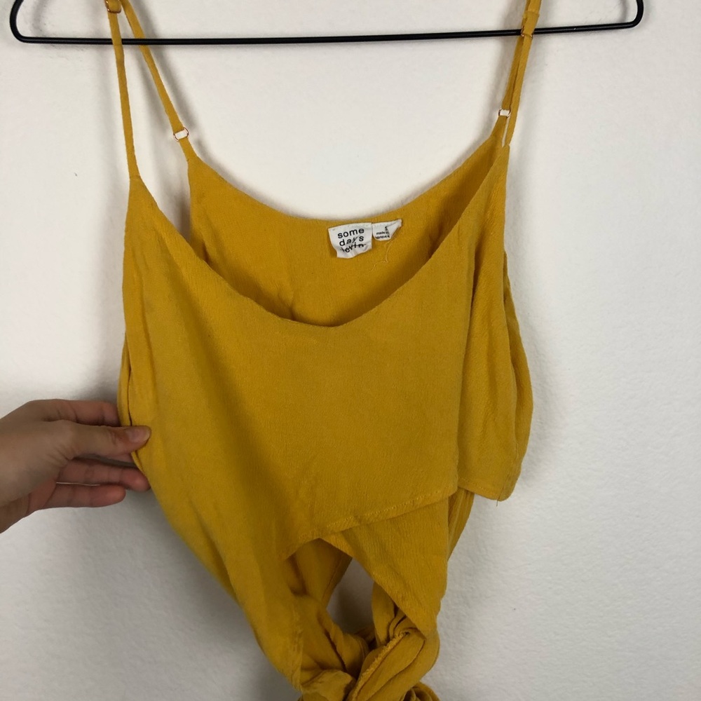 Revolve Somedays Lovin Wrap Around Tie Crop Tank Top Size Small Golden Yellow - Picture 4 of 8